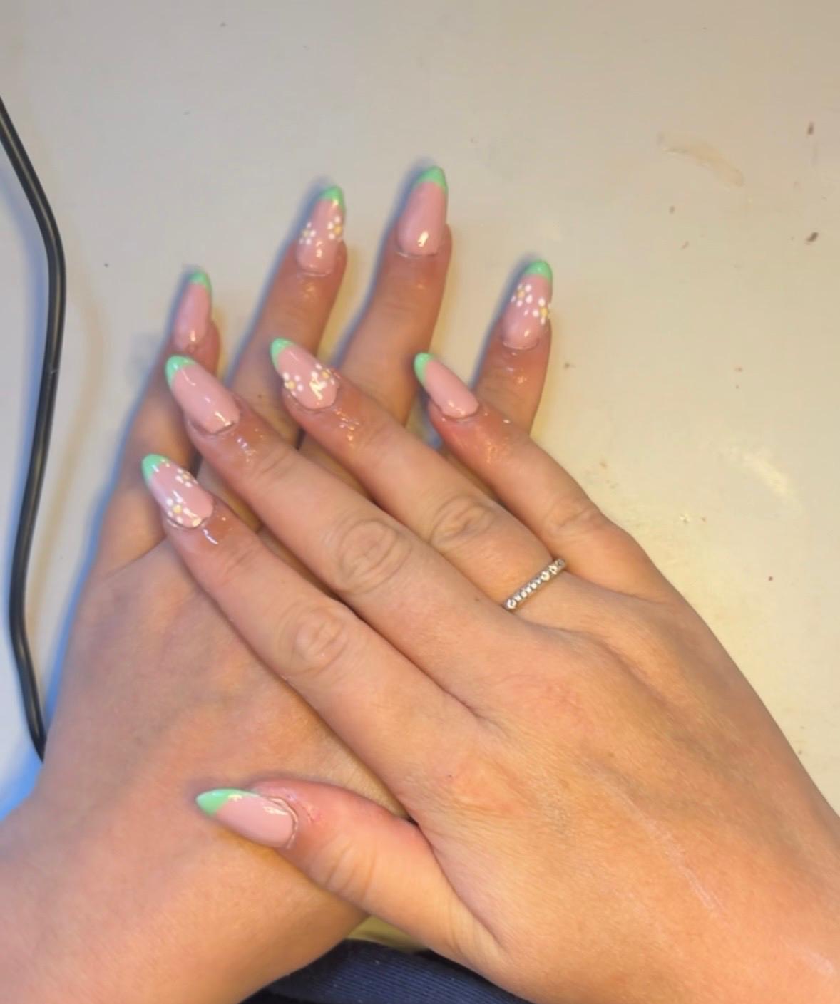 Vintage-inspired nail art with classic elegance and timeless appeal